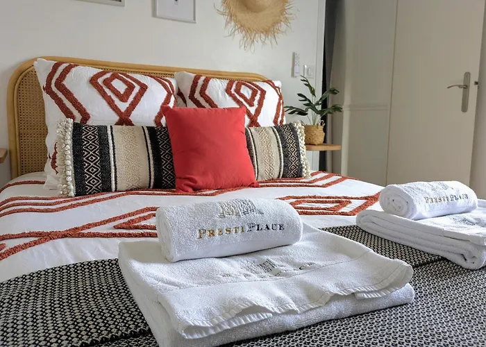 La Petite Plume - Prestiplace Collection